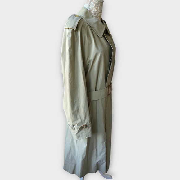 SOLD❤️Burberrys' 46 Mint Regular Mens Long Trench Coat Plaid Lined - Picture 4 of 15